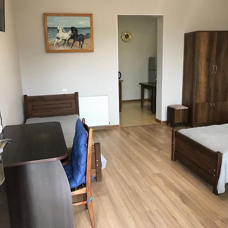 Guest House Eden Tiflis Exterior foto