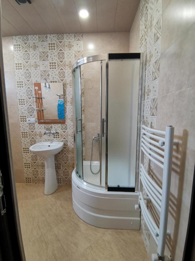 Guest House Eden Tiflis Exterior foto